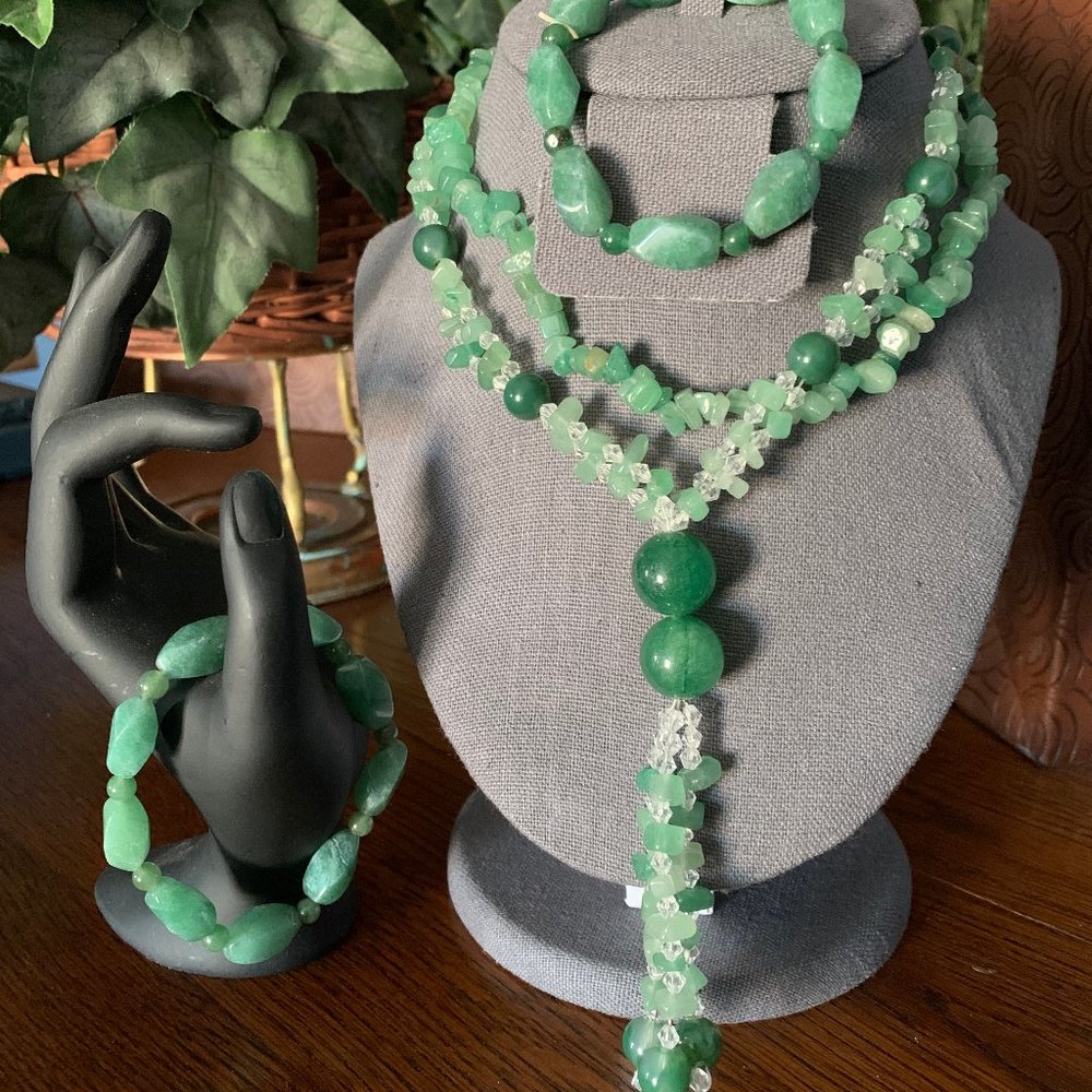 Natural Jade Tassel Gemstone Necklace Bracelet Set